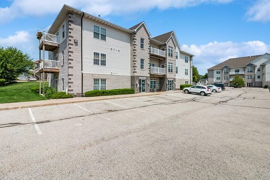 4510 Twain Circle - 303