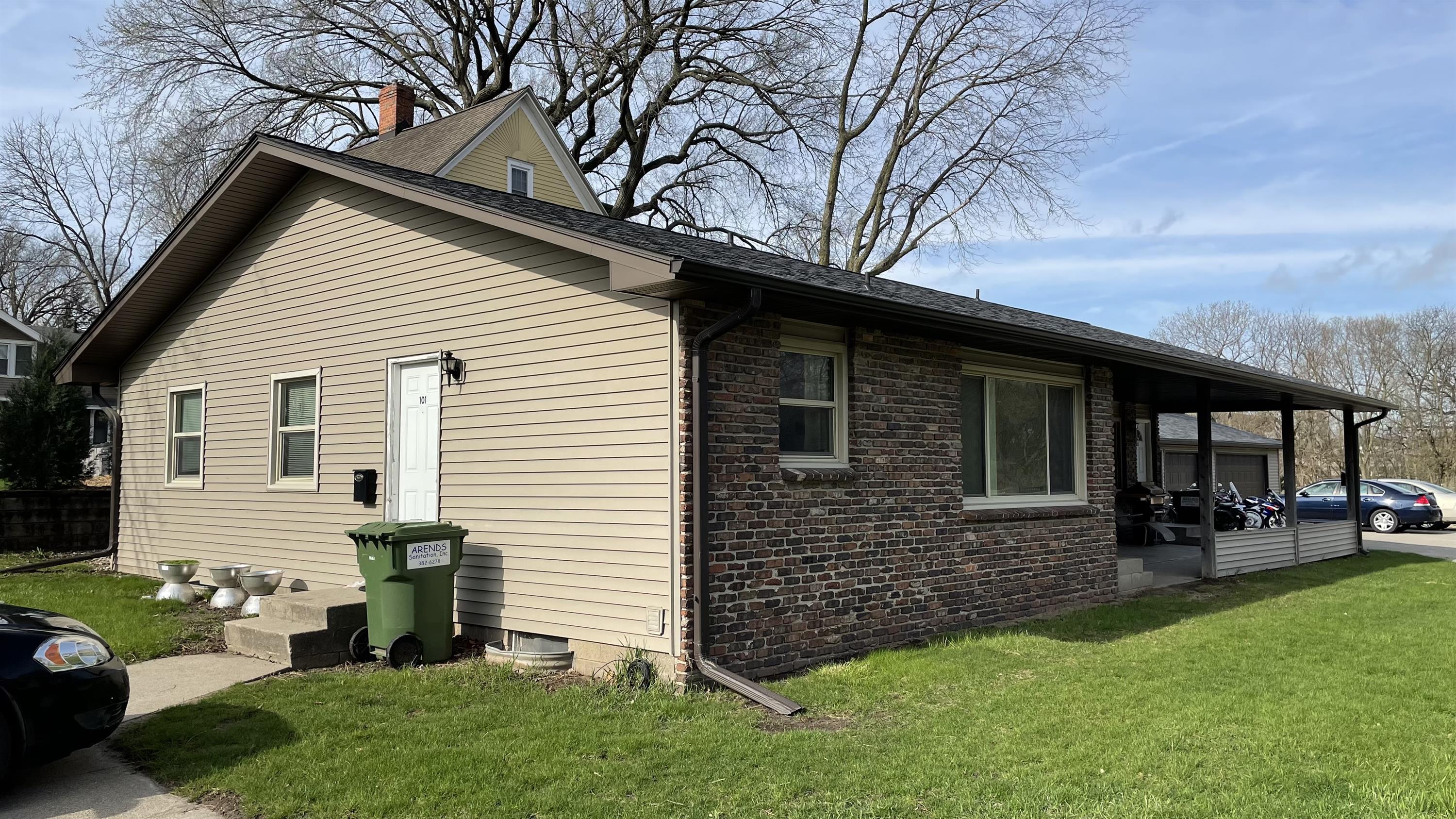 Property main image